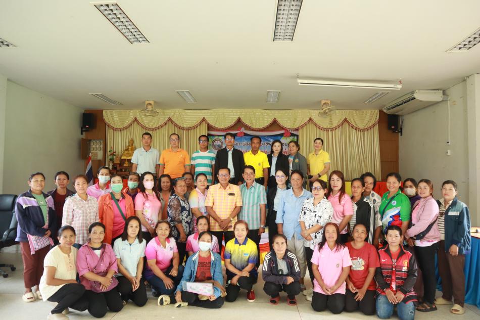 โครงการส่งเสริมอาชีพในชุมชน “ การทำขนมหวาน – ทานเล่น” ประจำปีงบประมาณ 2568