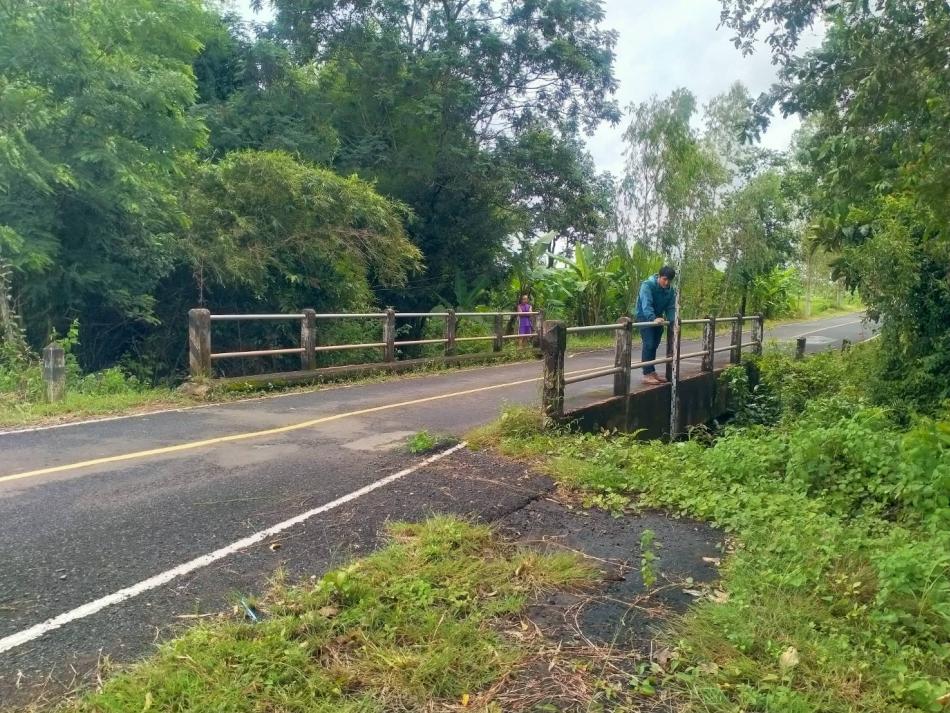 สำรวจปัญหา บ้านดูกอึ่ง หมู่ที่ 6